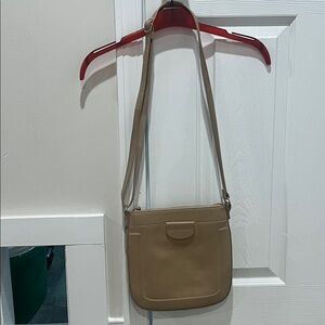 Elegant Tan Crossbody Bag